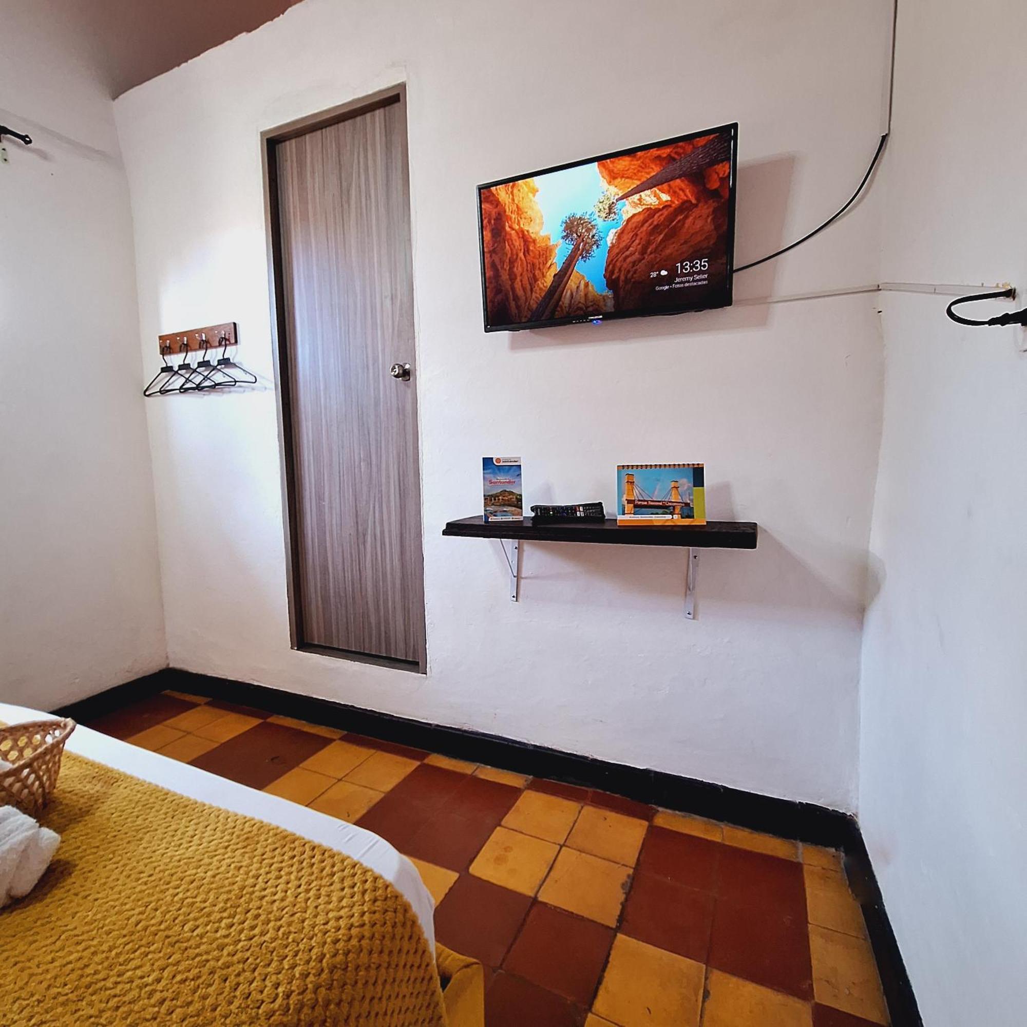 Hostal Colombian Gold Сан-Хіль Екстер'єр фото