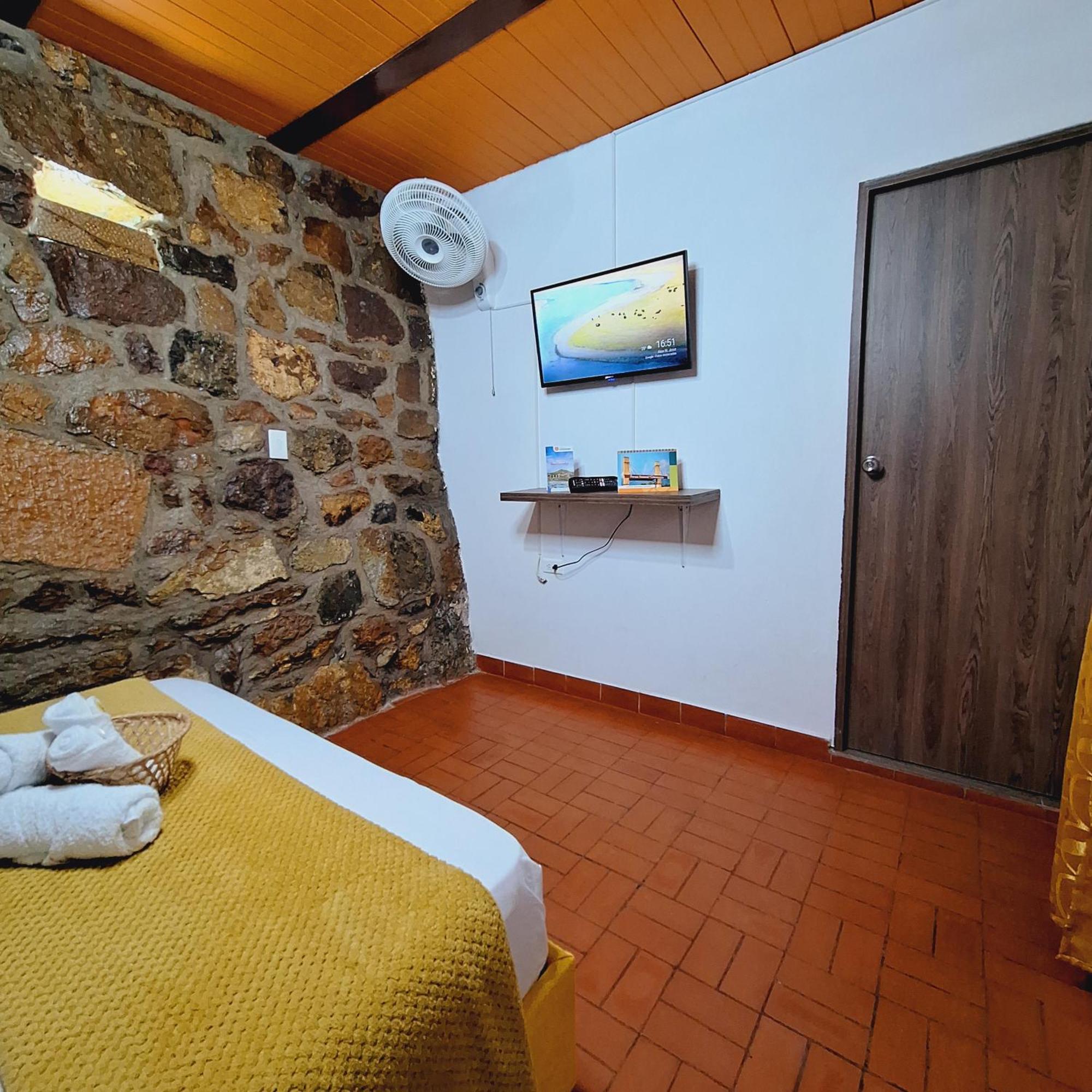 Hostal Colombian Gold Сан-Хіль Екстер'єр фото