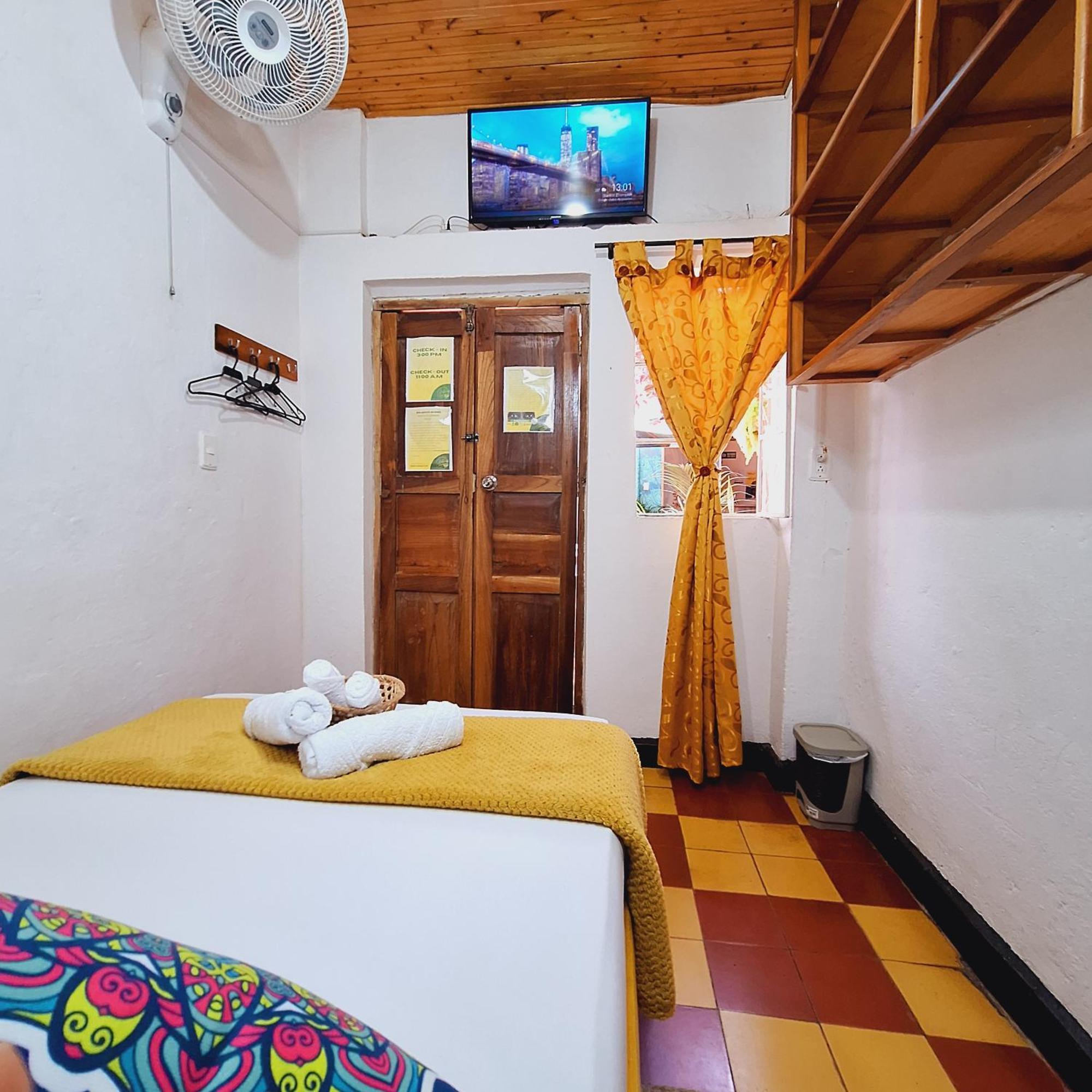 Hostal Colombian Gold Сан-Хіль Екстер'єр фото